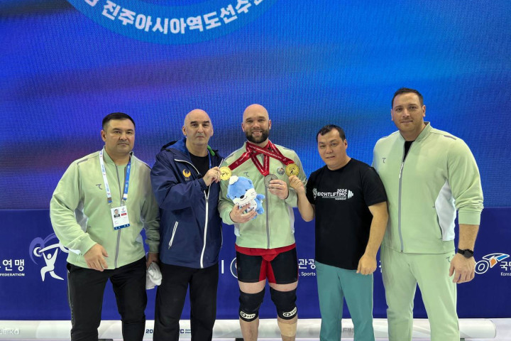 Узбекский тяжелоатлет завоевал золото чемпионата Азии в Южной Корее