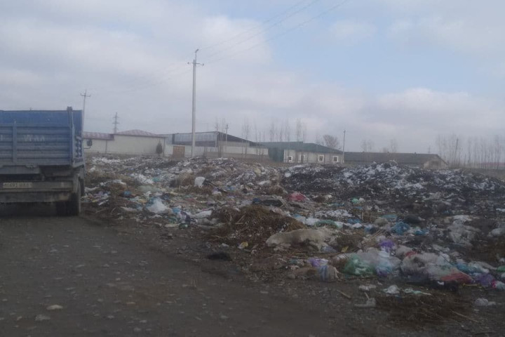 В Самарканде ликвидировали стихийную свалку