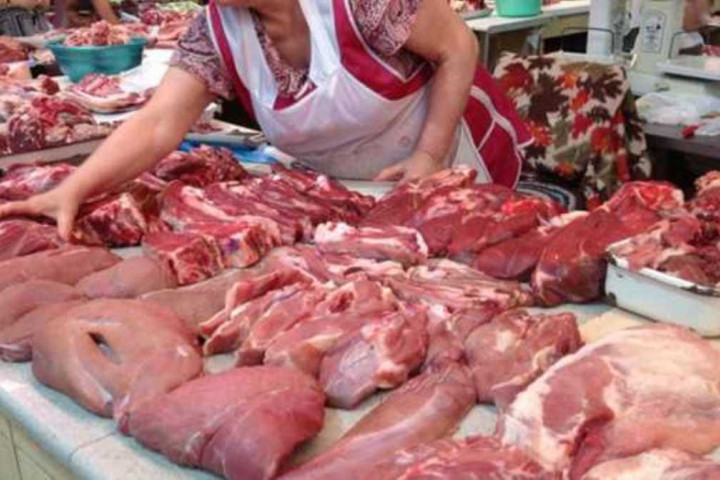 На рынках Узбекистана выявили около семи тонн испорченного мяса