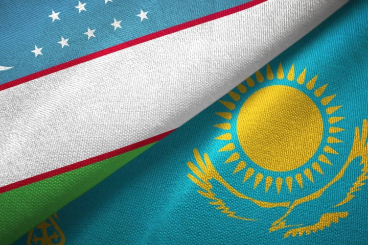 Узбекистан и Казахстан создают центр промышленной кооперации