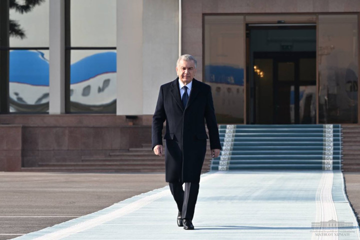 Президент Шавкат Мирзиёев отбыл в Кыргызстан