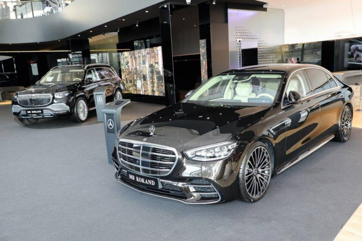 В Узбекистане открылся первый официальный дилерский центр Mercedes-Benz