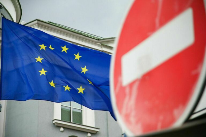 Совет ЕС продлил экономические санкции против России на полгода