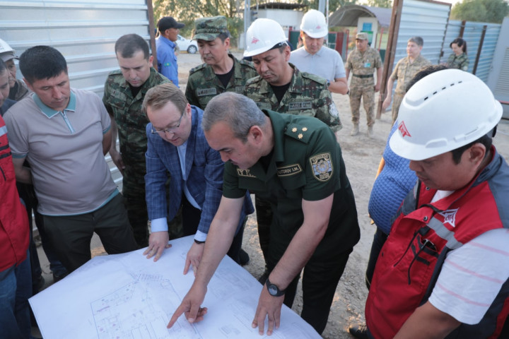 Таможенные службы Узбекистана и Казахстана предложили пути решения проблемы заторов на пограничных постах