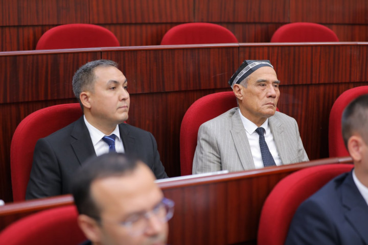 Депутаты приняли законопроект о совершенствовании узбекского алфавита на основе латиницы