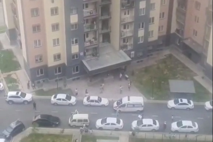 В Ташкенте 11 человек пострадали при падении грузового лифта