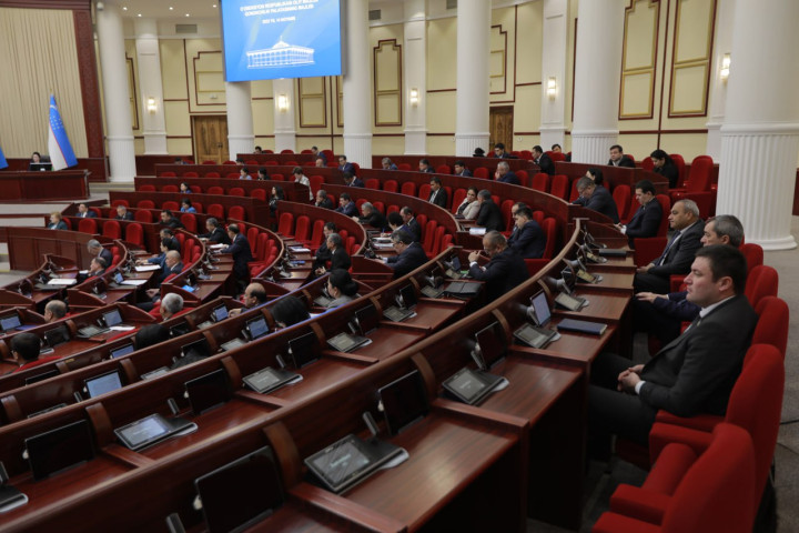 Депутаты предложили выделить дополнительно 25,8 млрд сумов из бюджета системе здравоохранения