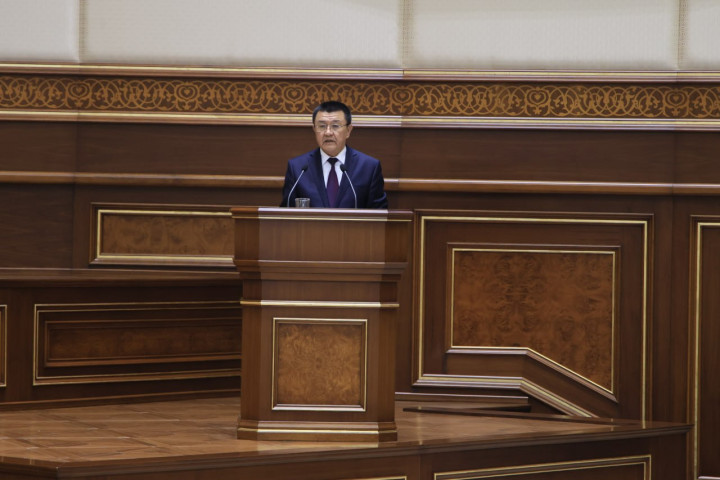 В составы Конституционного и Верховного судов Узбекистана внесены изменения