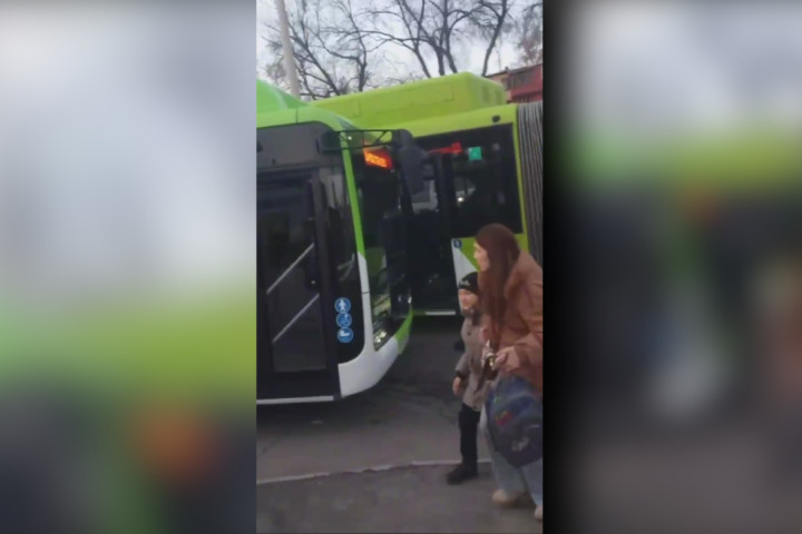 Сколько новых автобусов осталось в "живых"? Появилась информация об очередном ДТП с участием общественного транспорта
