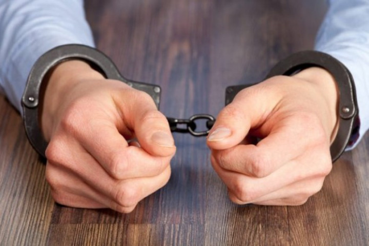 В Самаркандской области за взятку задержан специалист сферы экономического развития и сокращения бедности