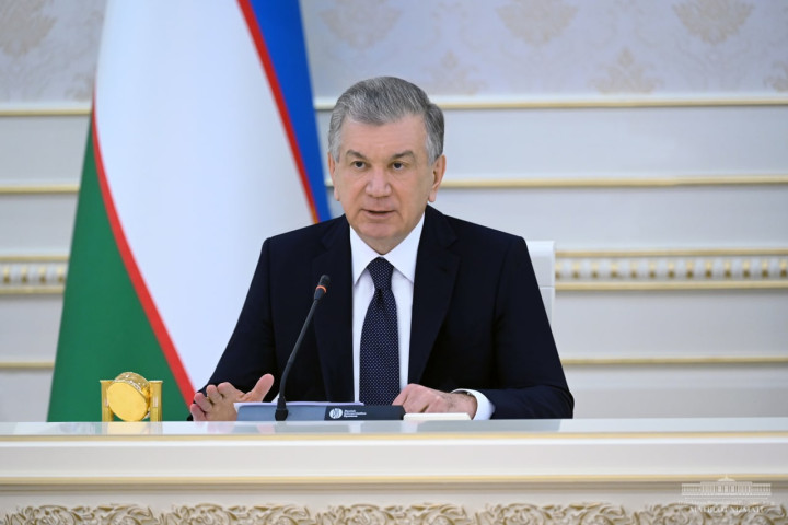 Президент Шавкат Мирзиёев провел совещание по вопросам макроэкономической стабильности и поддержки бизнеса